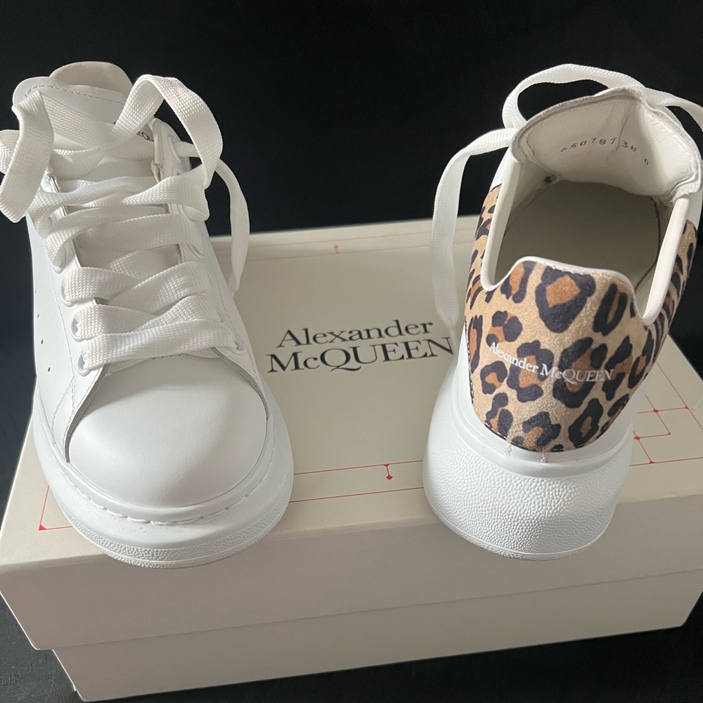 Alexander McQueen Women Oversized Sneaker “White and Leopard”